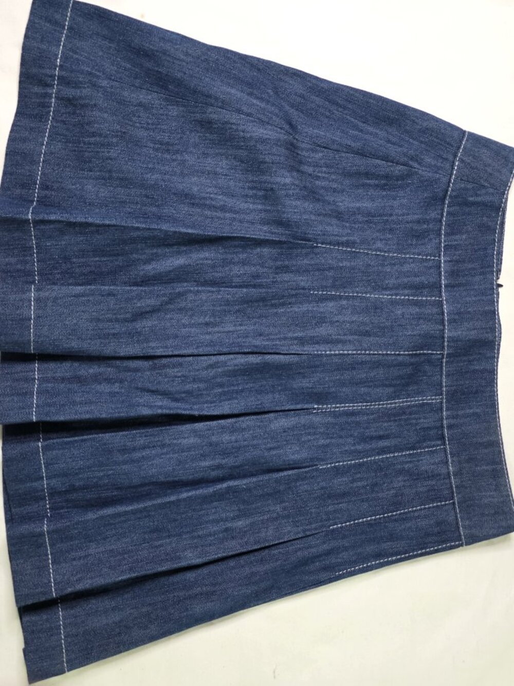 "AKRIS PUNTO Denim Pleated Skirt Size US 8 Blue Contrast Stitch Mini A-Line
